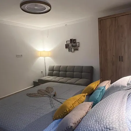 Meraki I Varkiza Exterior foto